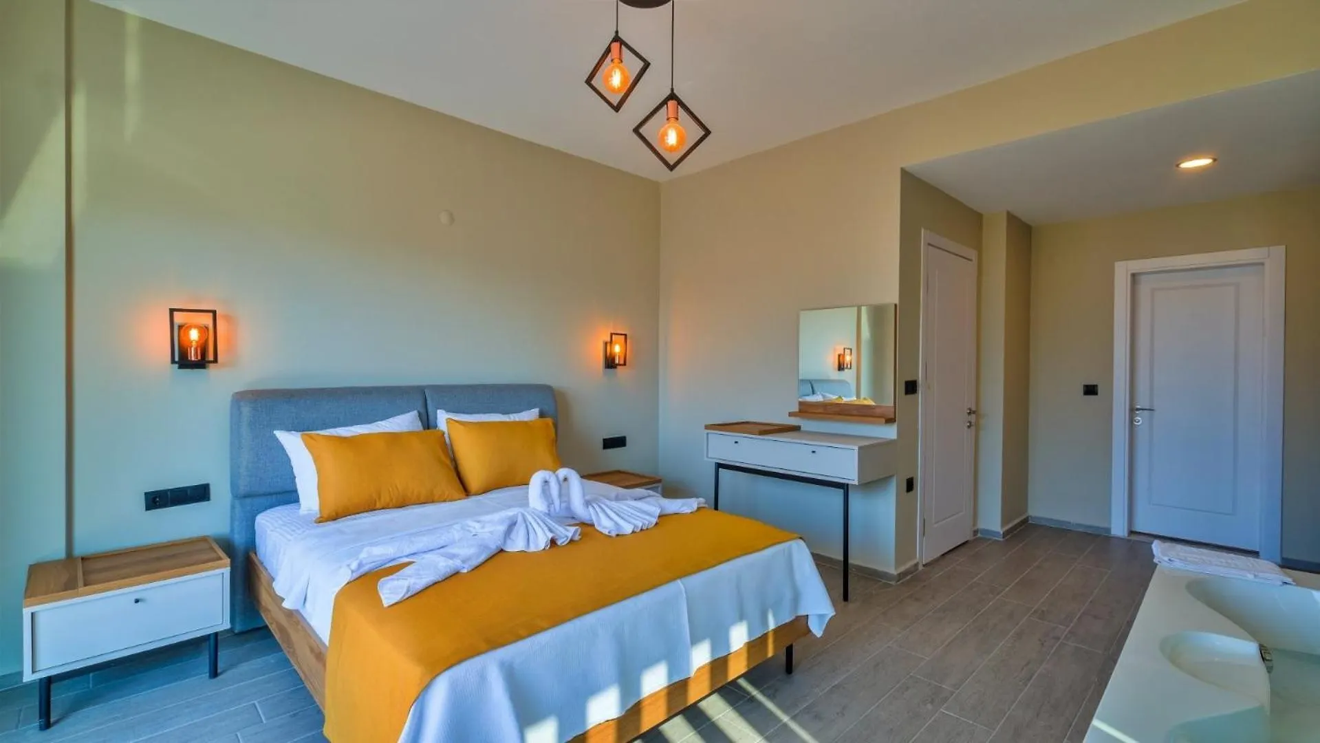 Fethiye 4 Bedroom Villa - 3047
