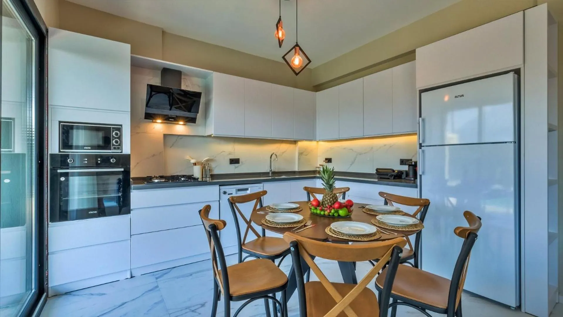Fethiye 4 Bedroom Villa - 3047