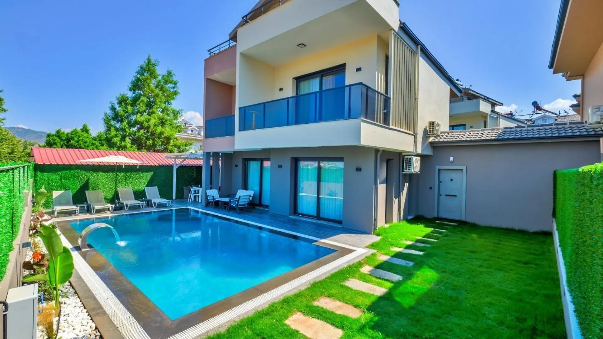 Fethiye 4 Bedroom Villa - 3047